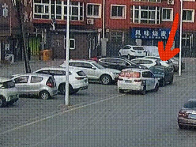 男子一时想不开<strong></p>
<p>贵金属交易休市时间</strong>，服下头孢配白酒！40分钟后……
