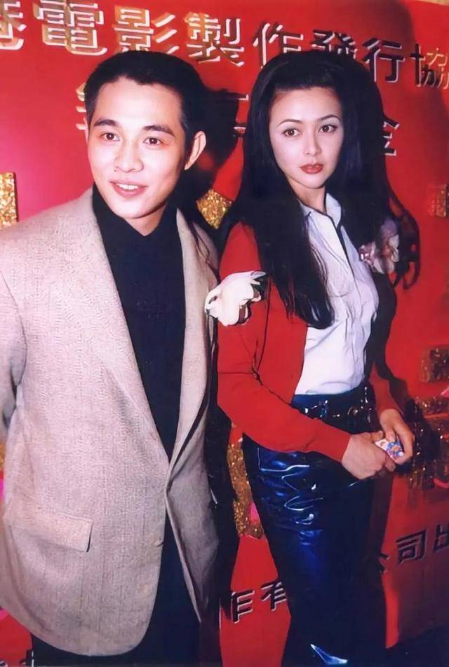 李连杰:后事一切从简<strong></p>
<p>玩转工行贵金属</strong>，不用立碑也不用办丧事，树葬海葬都可以