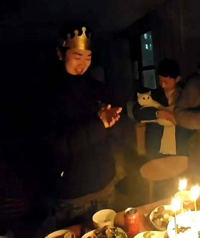 痛心！她于凌晨不幸去世<strong></p>
<p>泰达币投资</strong>，年仅19岁