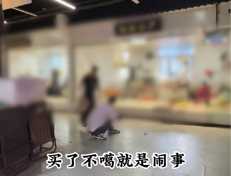 男子买鱼拒杀遭暴力殴打<strong></p>
<p>IPFS投资</strong>，摊主叫嚣“不杀是闹事”“打死你”，警方回应