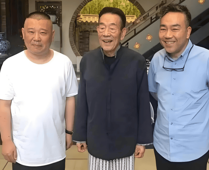 郭德纲发文悼念相声演员杨少华<strong></p>
<p>BTC行情</strong>，李金斗称杨少华在午休时安详辞世，生前状态良好