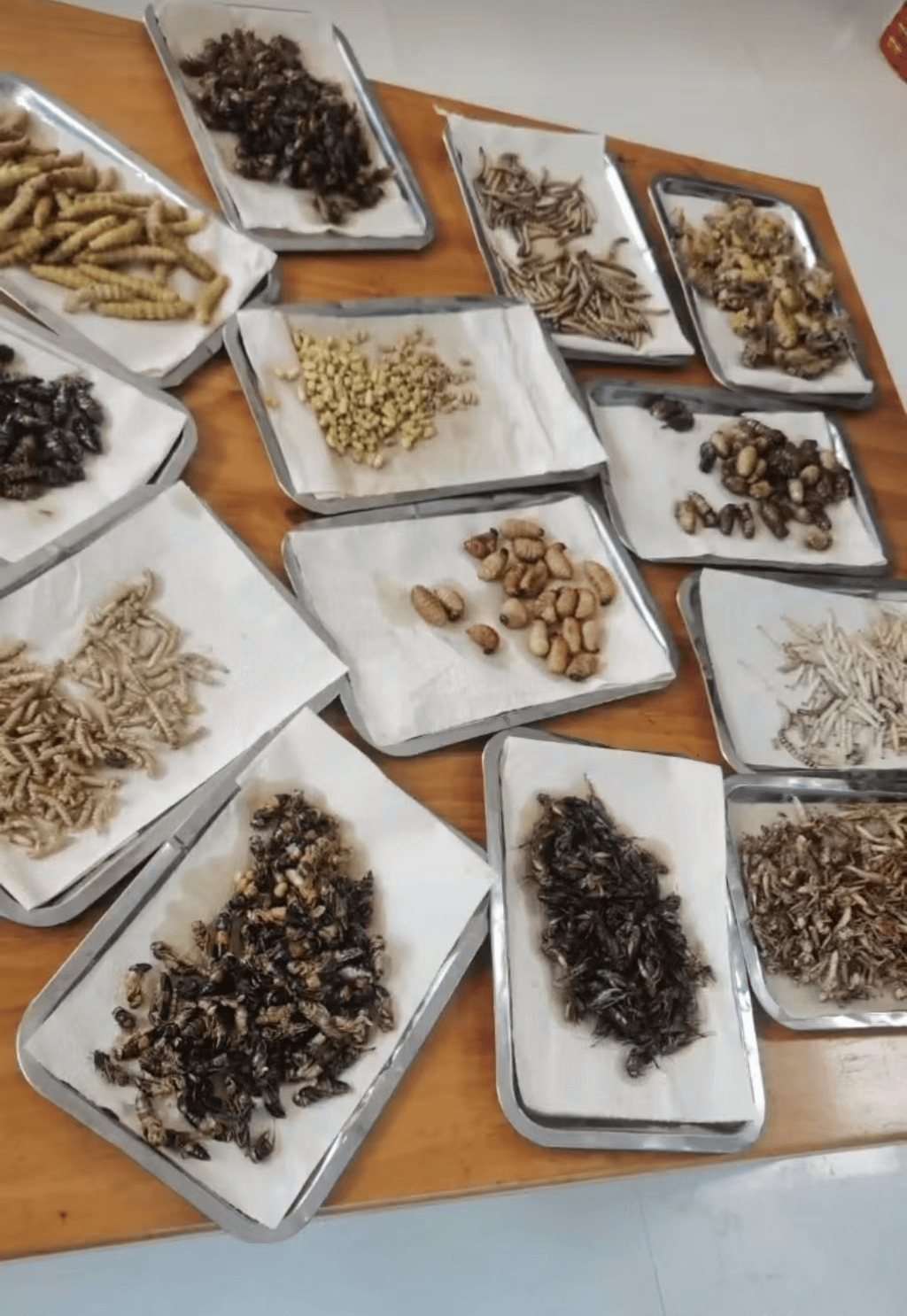 山东临沂通报“蛤蟆汤”饭店被拟罚45万：撤销处罚<strong></p>
<p>ETH行情</strong>，5人停职