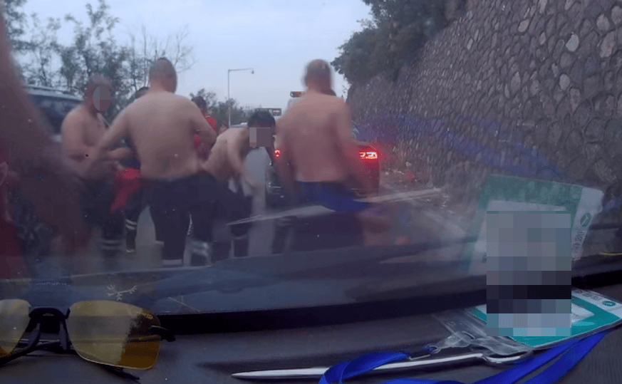 男子称受雇搜救后遭其他救援队多人殴打 涉事救援队：已处分打人者<strong></p>
<p>DOT行情</strong>，相关部门介入调查
