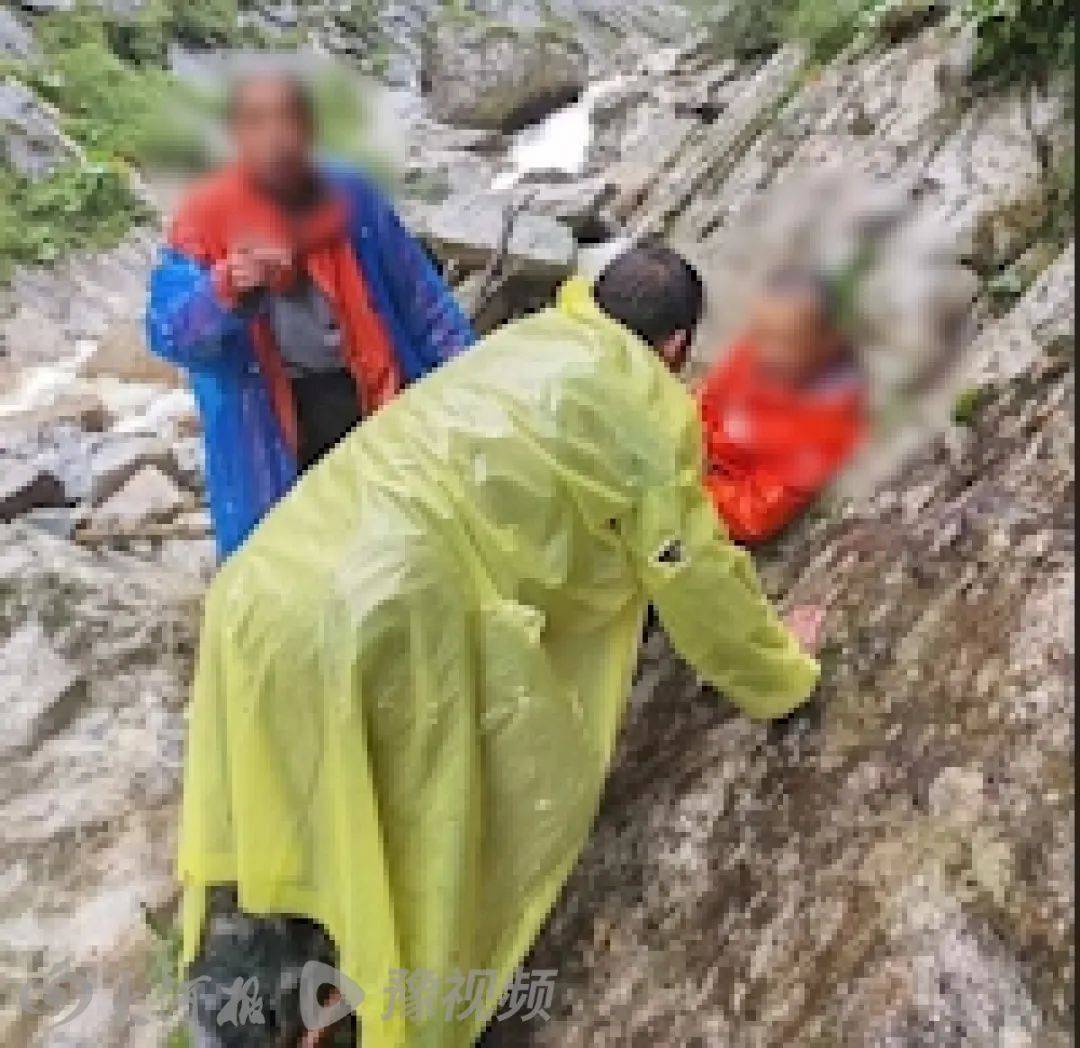 秦岭保护区失联10余天驴友被找到<strong></p>
<p>BSV行情</strong>，失联前后照片曝光：圆脸消失，救援人员称瘦了几十斤