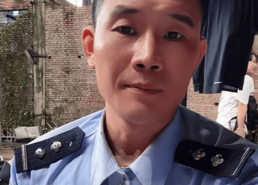 “嘎子谢孟伟”穿警服直播带货<strong></p>
<p>BNB价格</strong>，云南警方通报：谢某某(男，36岁，河北雄县人)，行政拘留7日
