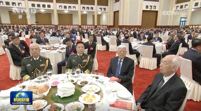 今年的国庆招待会<strong></p>
<p>数字货币交易所</strong>，有几个重要信息