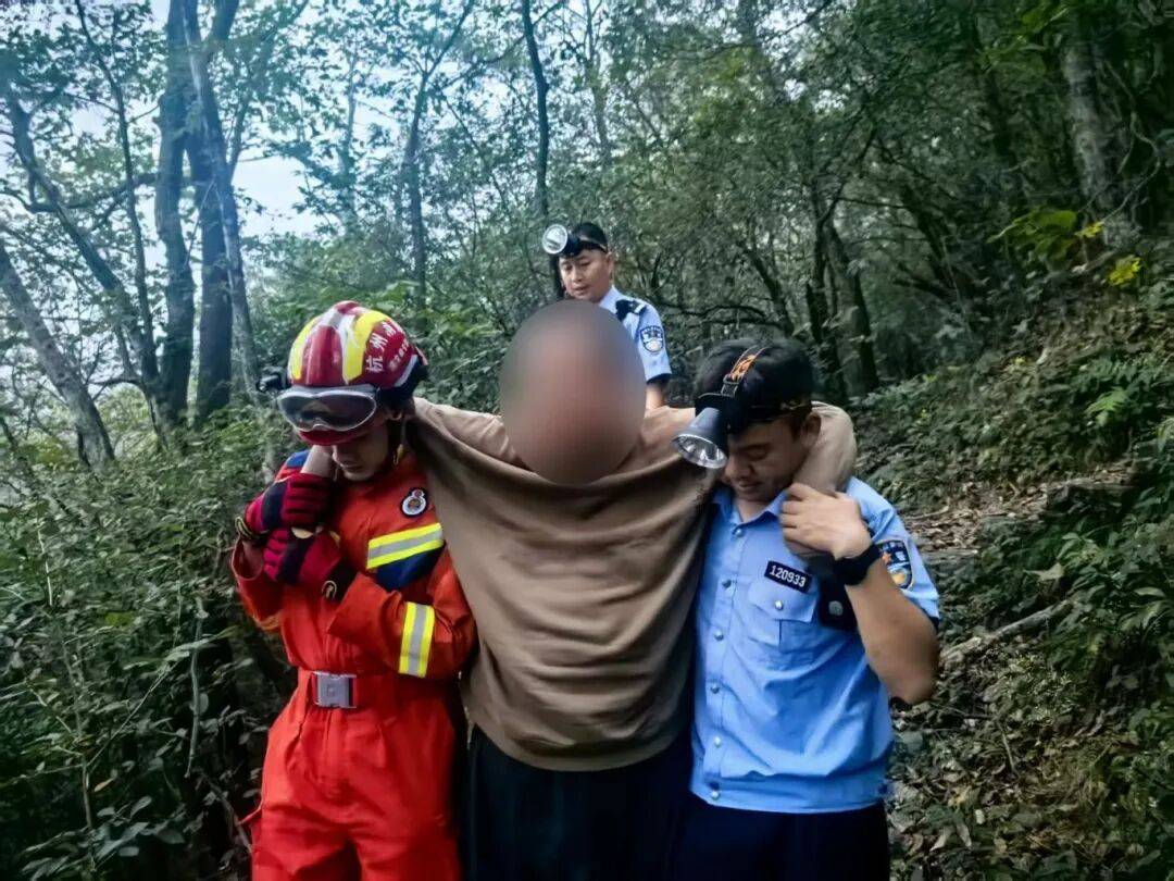 杭州一山脚下<strong></p>
<p>数字货币交易app</strong>，网约车司机报警！从清晨等到深夜，未等到乘客下山……紧急搜救！