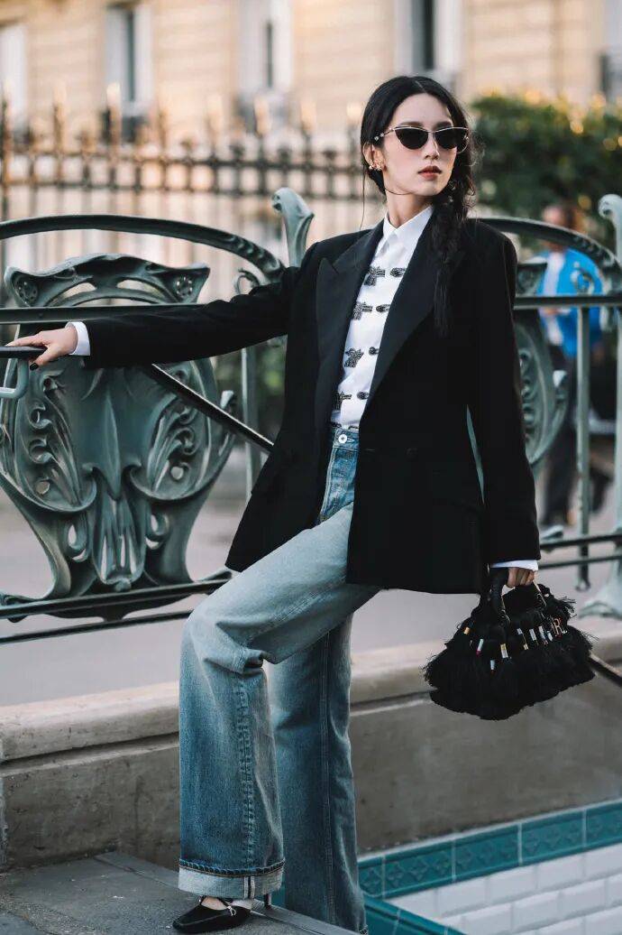 时装周上的女明星<strong></p>
<p>数字货币交易app</strong>，秋冬氛围感一键封顶！