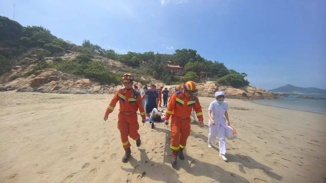 打卡拍照<strong></p>
<p>数字货币交易平台</strong>，再美也不能用生命对焦