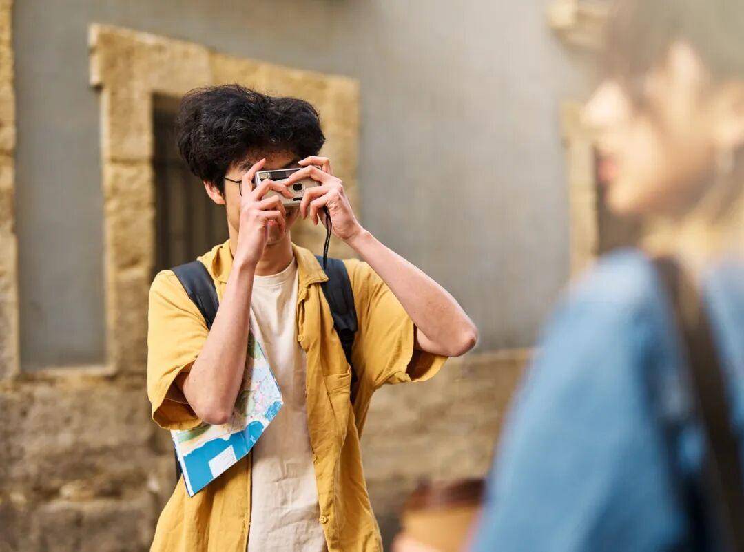 “出片式旅行”<strong></p>
<p>数字货币交易官网</strong>，正在毁掉当代人的假期？