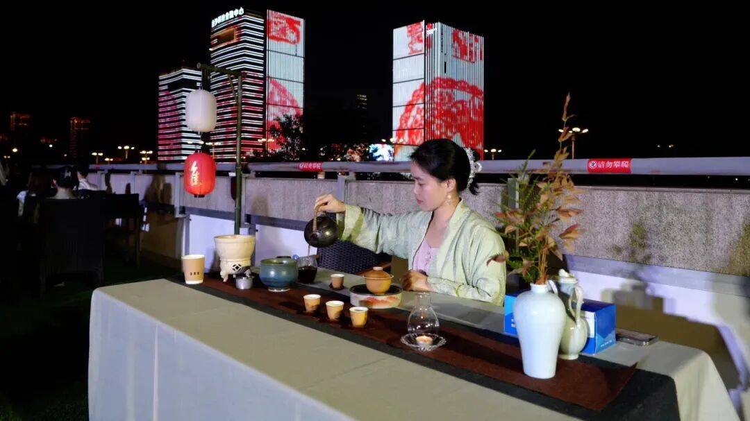 金坛图书馆国庆中秋活动精彩回顾 | 举国同欢庆<strong></p>
<p>数字货币交易官网</strong>，月满聚中秋