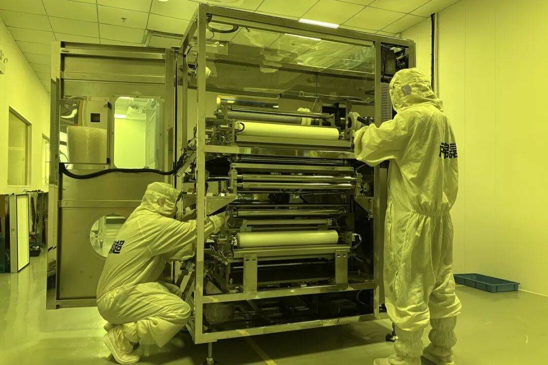 小巨人｜思沃：你给手机贴膜<strong></p>
<p>数字货币交易所投资</strong>，我给芯片“穿衣”