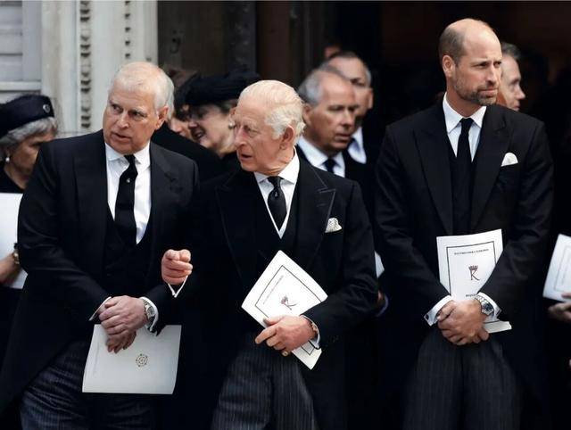 一次次性丑闻中<strong></p>
<p>比特币</strong>，风流的王子“失宠”了