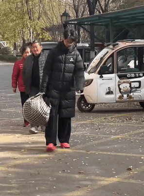 担心烧煤取暖不安全<strong></p>
<p>方正证券独立交易软件</strong>，山东济宁17岁男孩偷偷接爷爷奶奶进城，父亲点赞：比我做得强