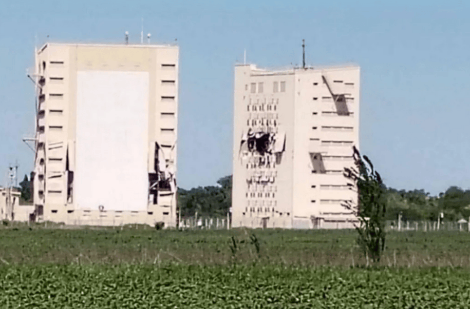 乌克兰发动夜间远程袭击<strong></p>
<p>证券公司上市时间排名</strong>,俄罗斯唯一一架激光武器试验机被毁,预警指挥机测试机也遭破坏