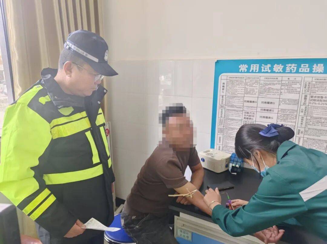 “我根本没反应过来!”刚下车就被撞倒<strong></p>
<p>长江证券王世平简介</strong>,人都懵了