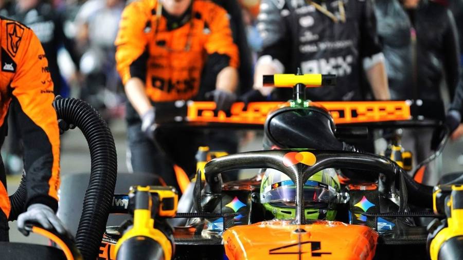 F1旧时代终结前<strong></p>
<p>长江证券王世平简介</strong>，诺里斯抓住了可能是最后一次的机会夺冠