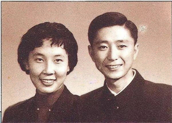 钟瑞去世<strong></p>
<p>国泰君安证券mac版</strong>!宋世雄永别爱妻!