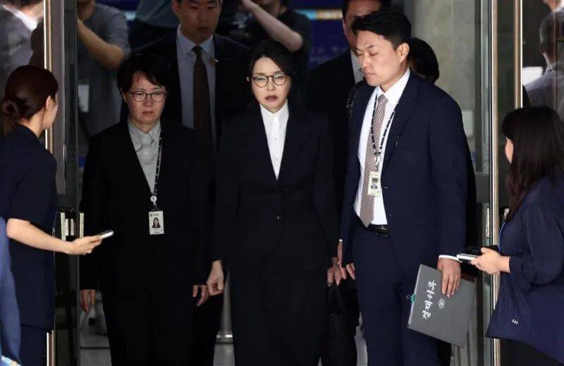 尹锡悦宣布戒严当晚<strong></p>
<p>国泰君安证券mac版</strong>,金建希与其激烈争吵,称“一切因你毁了”