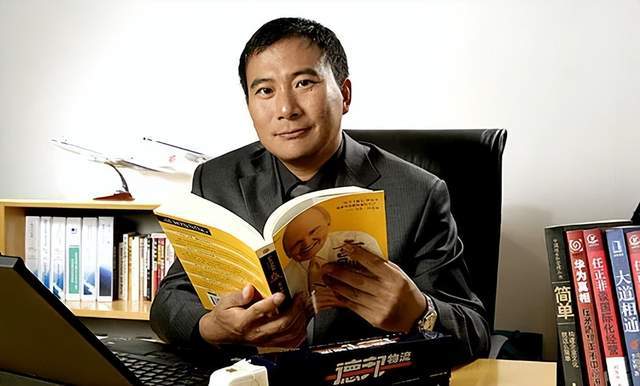 一代快运巨头退市<strong></p>
<p>双井附近证券公司</strong>,彻底卖身京东:传奇落幕背后,物流行业又要变天了